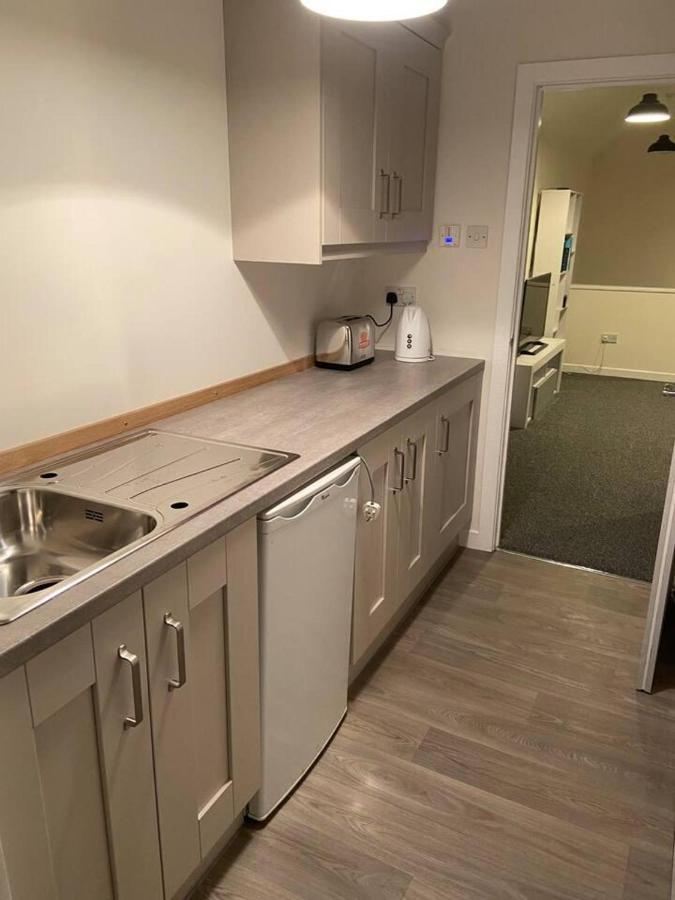 Town House In Ideal Location Central Enniskillen Eksteriør bilde