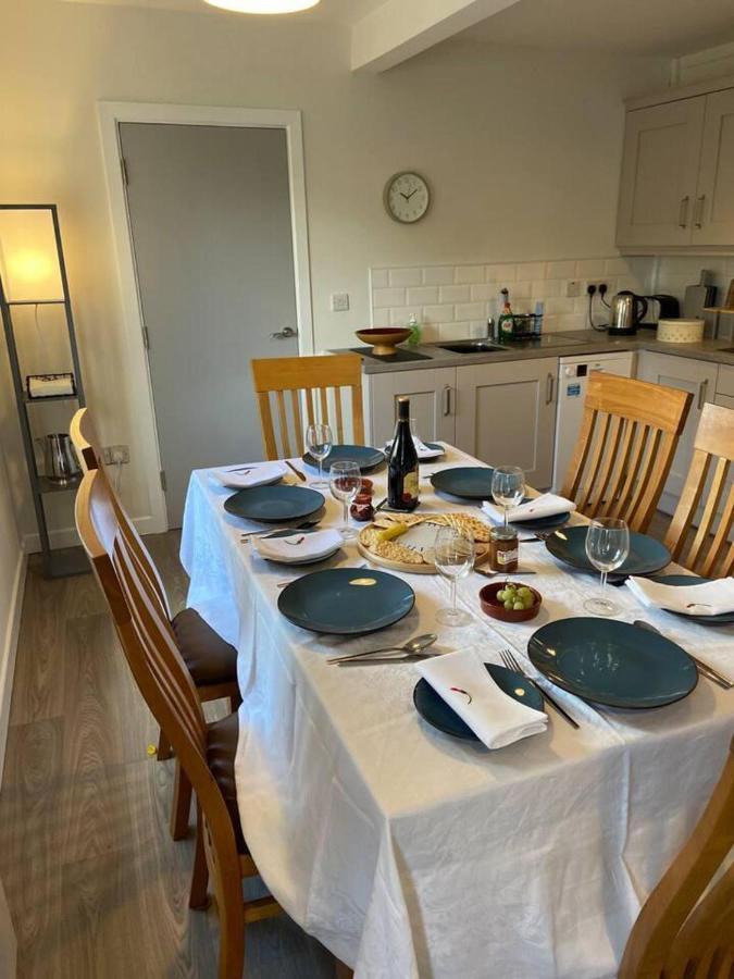 Town House In Ideal Location Central Enniskillen Eksteriør bilde